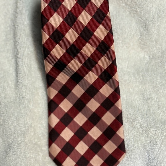Tom Ford tie so great!! Vibrant, red plaid!! Great for the season!! - Picture 4 of 6